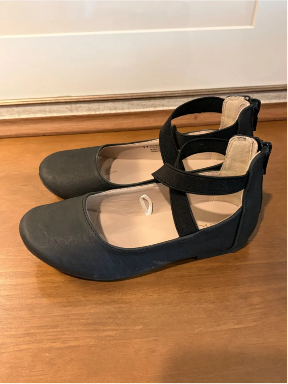 The Children's Place Girls Black Crisscross Ankle Strap Ballet Flats Size 11C